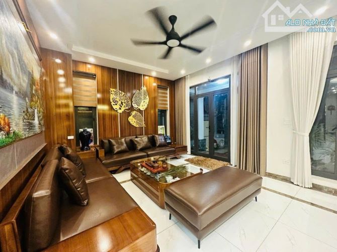 BT 2 MẶT TIỀN TÂY MỖ – VIEW VƯỜN HOA - BỂ CÁ, SÂN VƯỜN – 200M² – 3 TẦNG – 40.8 TỶ (ATL3050 - 4