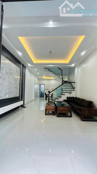 Cần bán Nhà 3 tầng xây Độc Lập ở gần ngay chợ Minh Kha, Đồng Thái, An Dương. - 4