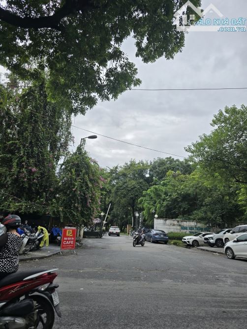 CỰC HIẾM VỊ TRÍ VÀNG MẶT PHỐ NGUYỄN ĐÌNH CHIỂU KINH DOANH SẦM UẤT CHỈ ĐÚNG 10 TỶ. - 4