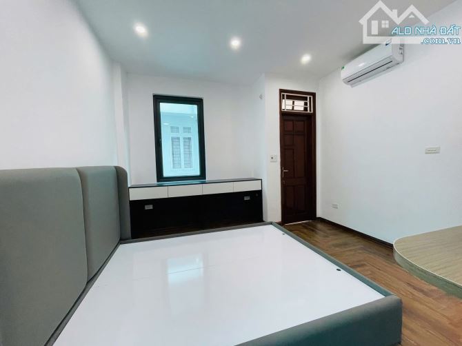 NHỈNH 7 TỶ! NHÀ ĐẸP PHỐ YÊN HOÀ, CẦU GIẤY, DT 30M2 - MT 4M - LÔ GÓC - 4
