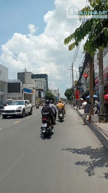 🔥VIP -CÁCH MẠNG THÁNG 8 - TRUNG TÂM QUẬN 3 - GIÁ: 9,5 TỶ TL  - 84M2 - 3 TẦNG - 8 PN - 8WC - 4