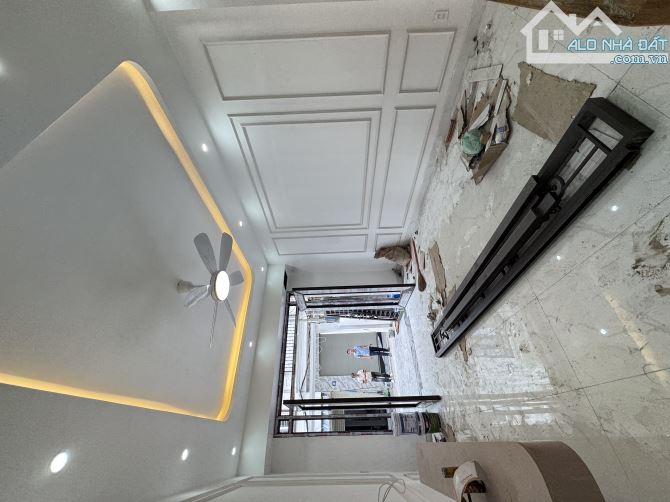 Chính chủ gửi bán NHÀ 4 TẦNG SÂN CỔNG ĐỘC LẬP OTO ĐỖ CỬA TẠI PHỦ THƯỢNG ĐOẠN - 5