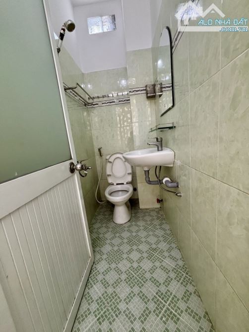 BÁN NHÀ 4 TẦNG NGANG KHỦNG 5.2, DT 45M2, 4PN, QUANG TRUNG P10 GV, NHỈNH 4 TỶ - 5