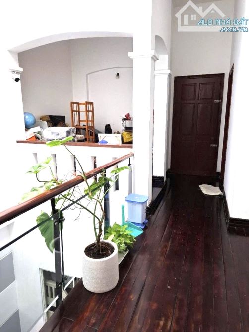 BÁN NHÀ 4 LẦU,151M2 (7.2 x 21), ĐƯỜNG 8M CỘNG HOÀ, TÂN BÌNH - 5