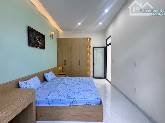 🌿🌿 Nhà góc 2 hẻm  mới xinh lung linh cách ngã 6 chỉ 7km full nội thất giá chỉ 1,75 tỷ - 2