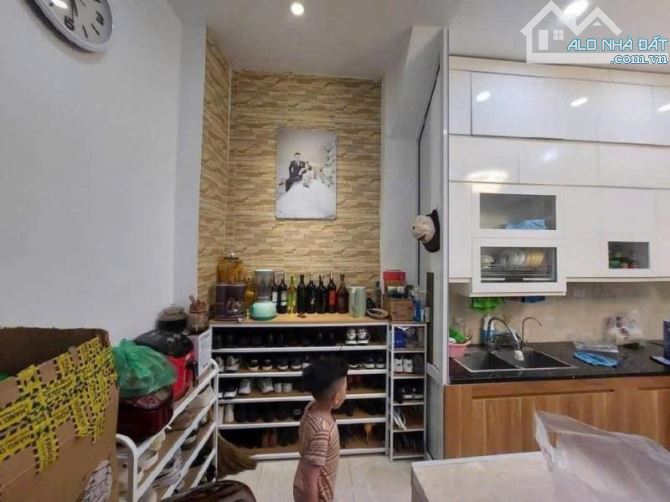 BÁN GẤP NHÀ KHÂM THIÊN ĐỐNG ĐA 30m2, 5 TẦNG MẶT TIỀN 4,7m GIÁ  7.2 TỶ - 5