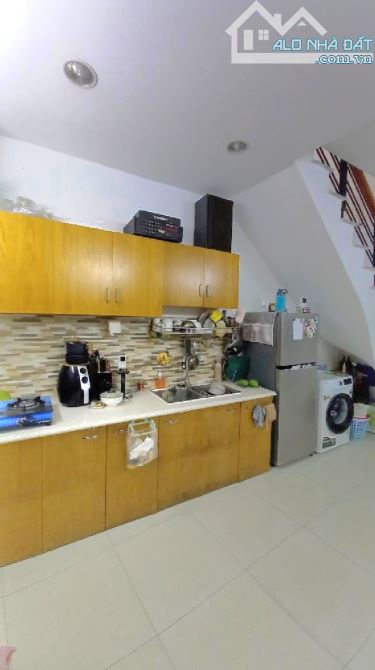 CHỈ 2.5 TỶ NHÀ 2 TẦNG LOTTE MART QUẬN 7, (5.1x7), 2PN, 2WC - 5