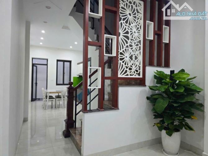 Cần bán nhà Văn Phú-Hà Đông, vị trí gần tòa Victoria Văn Phú, hưởng trọn tiện ích 2 KĐT - 5