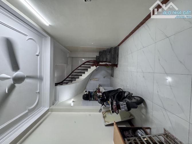 🏡 5 TẦNG ĐẸP NGÂY NGẤT – PHÂN LÔ CÁN BỘ – NGÕ BÀN CỜ – OTO 15M – GIÁ HIẾM KHÓ TÌM - 5
