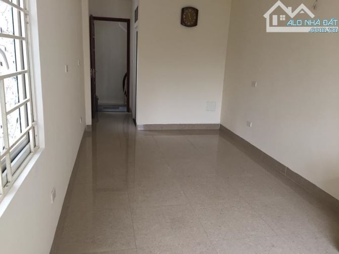 Cho thuê nhà riêng 6 tầng mặt phố Trần Hữu Tước, gần Hồ Đắc Di - 5