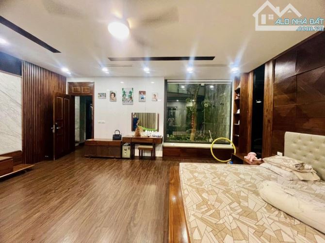 Cần bán biệt thự Mỹ Đình 2, lô góc, view Công viên 196m2, 5 Tầng Thang máy 58 tỷ - 5