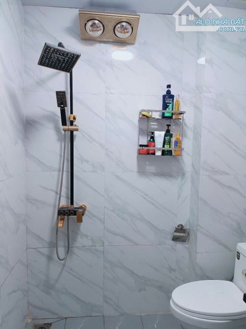 CẦN BÁN GẤP NHÀ THƯỢNG THANH, LONG BIÊN, 30m2, 5 TẦNG, MT3,4m, NHỈNH 5 TỶ. - 5