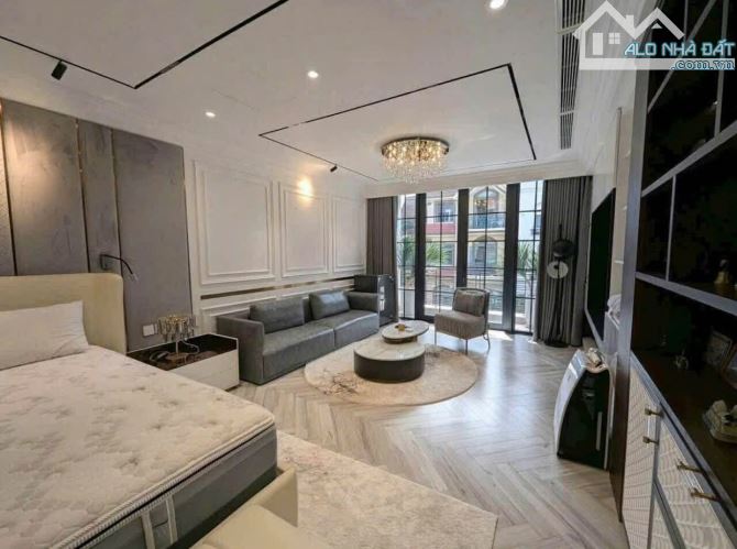 Biệt Thự khu Vip Nguyễn Trọng Tuyển, Q.TB - DTSD ~600m2, Hầm 4 Tầng full nội thất, 70 Tỷ - 5