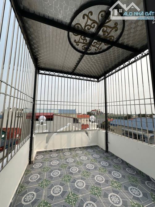 Ô TÔ đỗ cửa- Bán nhà Phúc Thành , Biên Giang 41,5M2 - Cách QL6 chỉ 100m , ở ngay - 5