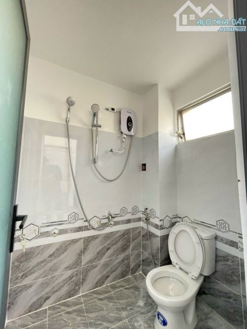 NHÀ ĐẸP 2 TẦNG + SÂN THƯỢNG – HẺM XE HƠI – ĐẶNG NHỮ LÂM, TT. NHÀ BÈ 4x15M-NHỈNH 4 TỶ - 5