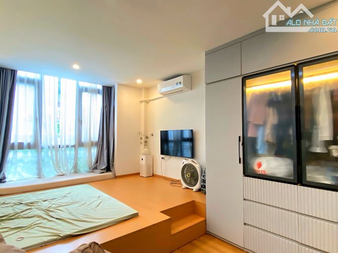 💥 Chỉ với 8 TỶ💥 có ngay nhà 5T Bát Khối – Dân Xây, Gara Ô TÔ, FULL nội thất - 5