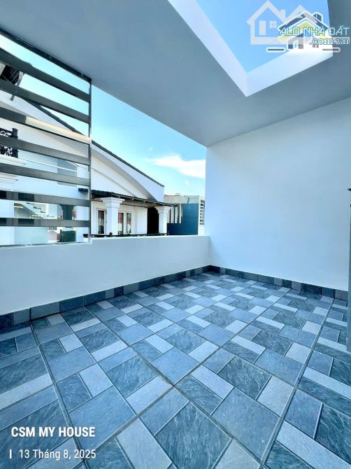 Mặt Ngõ Nguyễn Văn Linh - Ô tô tránh nhau trước cửa - 48,5m2 - 4 Tầng - 4 Tỷ 500 - 5