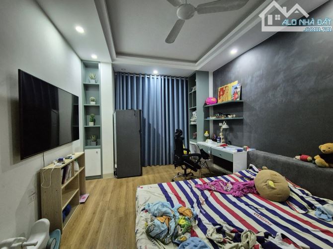 NHÀ ĐẸP CÓ SÂN RỘNG 5 TẦNG 3 NGỦ MARTER FULL NỘI THẤT SANG SỊN_QUANG LÃM-PHÚ LÃM 5,3 TỶ - 5