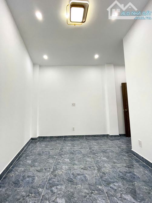 Nhà Đẹp Lung Linh_5 Tầng_Gara Ô Tô_Hẻm 6M Gần Mặt Tiền_Sát Khu Tên Lửa - 5