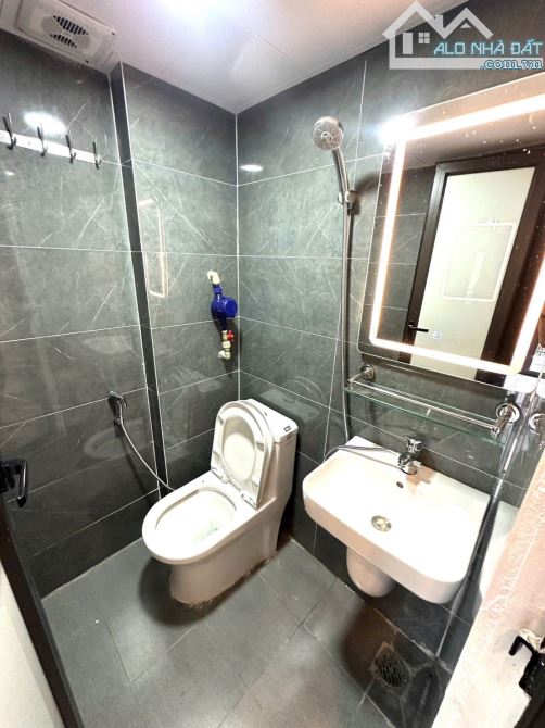 Siêu phẩm CHDV Hồ Đắc Di. 88m2 8 tầng 22 phòng 125 triệu tháng 7% - 6