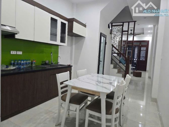 Cần bán nhà Văn Phú-Hà Đông, vị trí gần tòa Victoria Văn Phú, hưởng trọn tiện ích 2 KĐT - 6