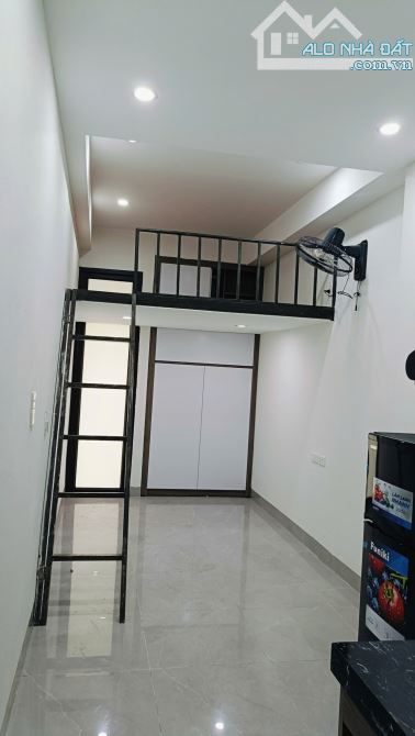 BÁN TÒA NHÀ CCMN NGÕ 168 ĐƯỜNG KIM GIANG. 86M2 - 8 TẦNG, THANG MÁY. 24 PHÒNG KK. - 6