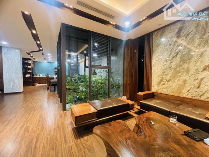 Cần bán biệt thự Mỹ Đình 2, lô góc, view Công viên 196m2, 5 Tầng Thang máy 58 tỷ - 6