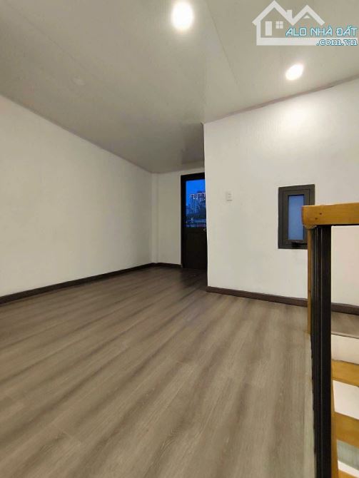 [Q8] Phạm Thế Hiển - bước 1 chân quá Q1 - 15m2 (3x5) chỉ nhỉnh 1 tỷ - 6