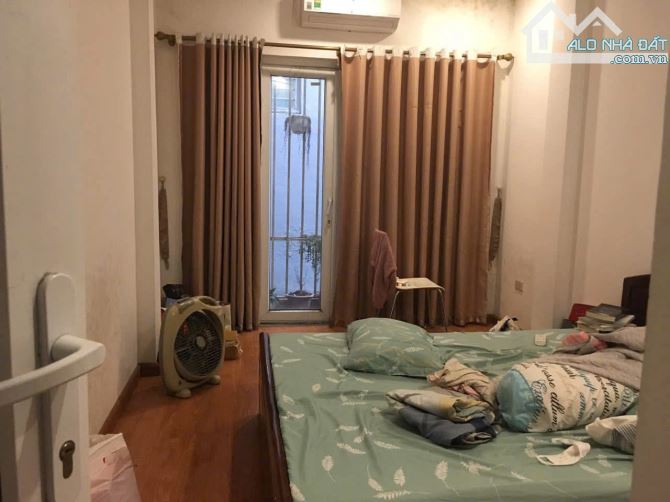 Rẻ nhất ! CC cần bán nhà phồ Kim Ngưu : 48m x5 T, giá 9.5 tỷ , ngõ 2.5m, cách ô tô 50m - 6