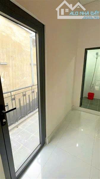 Bán Nhà Gò Vấp, Kế Bên Chợ Hạnh Thông Tây, 124m2, Mặt Tiền 6m - 6