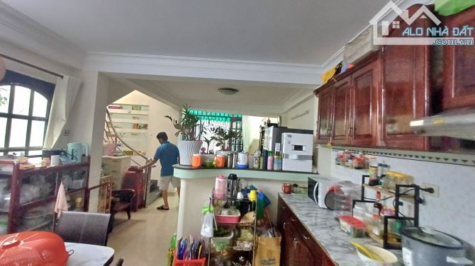Lê Lợi - Gò Vấp - 90m2 - 4 Tầng - 10.3 tỷ - Hẻm Ôtô - Hoàn công - SHR - 6