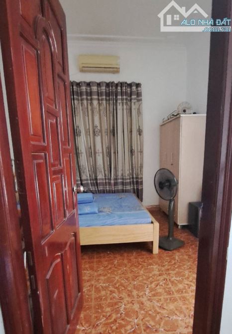 Cửu Việt Trâu Quỳ_NHÀ 3 TẦNG * 85m- VỊ TRÍ  ĐẸP - OTO VÀO NHÀ- HAI MẶT THOÁNG - TRUNG TÂM - 6