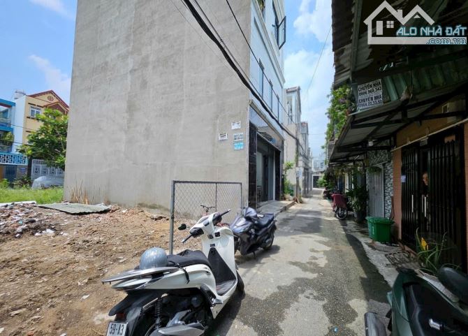 Nhà 4 tầng đường THẠNH XUÂN 33, phường THẠNH XUÂN Q12 DT 50,7m2 (5mx10m) hẻm 4m💰4,75Tỷ - 7