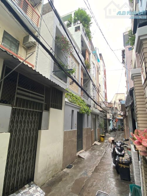 Bán nhà CMT8 Quận 3 - Ngang 6.1x16m CN 84m2 - HĐT 20tr/th - cách MT 50m - nhỉnh 10 tỷ - 7