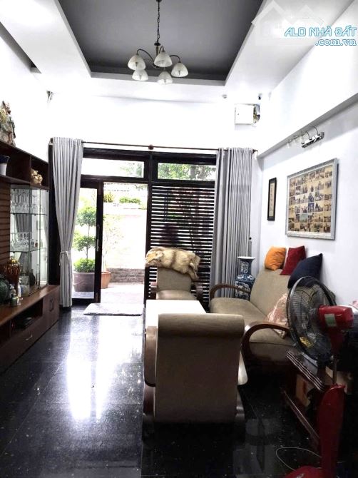 BÁN NHÀ 4 LẦU,151M2 (7.2 x 21), ĐƯỜNG 8M CỘNG HOÀ, TÂN BÌNH - 7