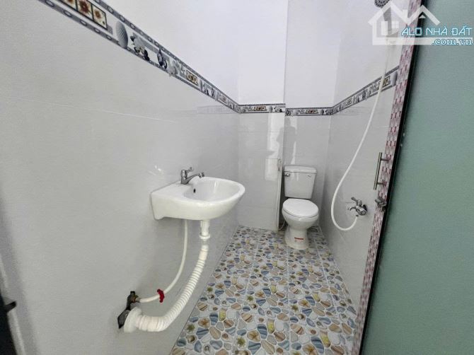 BÁN NHÀ CẤP 4 SỔ HỒNG RIÊNG DIỆN TÍCH 105m2 GẦN CHỢ VĨNH LỘC B 780TRIỆU - 7