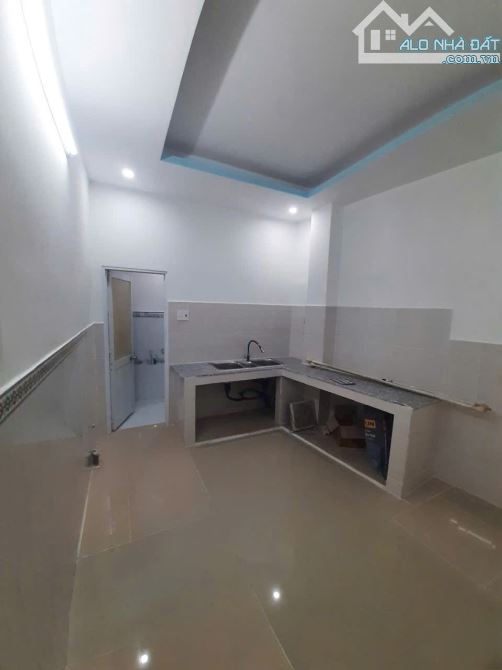 4.7 TỶ- BÁN NHÀ 2 TẦNG ,66m2- (5.5x12m)hẽm oto đường tô ngọc vân , p. tam bình .thủ đức - 7