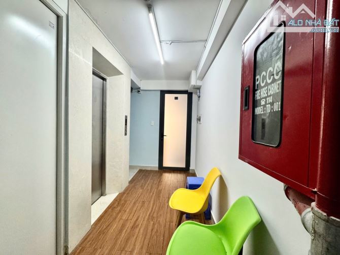NHÀ GÓC 2 MẶT TIỀN - 4 TẦNG ( DT: 226M2 ) PHƯỜNG 12 , BÌNH THẠNH - 7