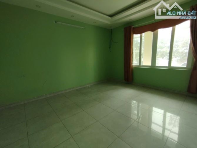 Cho thuê nhà mặt tiền đường Trương Định, phù hợp kinh doanh - 7