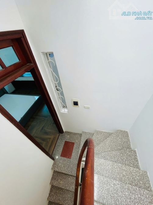 NHỈNH 7 TỶ! NHÀ ĐẸP PHỐ YÊN HOÀ, CẦU GIẤY, DT 30M2 - MT 4M - LÔ GÓC - 7