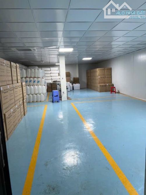 GẤP BÁN nhà xưởng đường 16m QL1A 825m2 ngang 33m ngay CVPM Quang Trung chỉ 33 tỷ. - 7