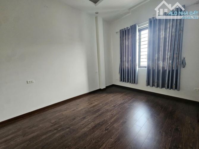 Cần bán nhà Văn Phú-Hà Đông, vị trí gần tòa Victoria Văn Phú, hưởng trọn tiện ích 2 KĐT - 8