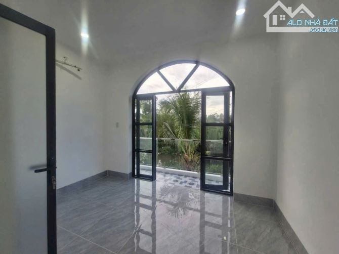 🍀🍀 BÁN NHÀ TRỆT LẦU TUYỆT ĐẸP - VIEW SÔNG - XÂY MỚI 💯 - LỘ Ô TÔ 👉 TẶNG KÈM MẶT TIỀN SÔ - 8