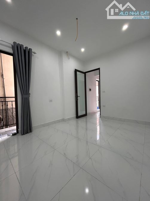 5 TẦNG ĐỦ CÔNG NĂNG - BA BƯỚC CHÂN RA HỒ VĂN CHƯƠNG - LÔ GÓC CỰC THOÁNG SÁNG - 8