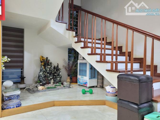Bán Nhà Biệt Thự  3 tầng Khu đô Thị Cựu Viên Kiến An Hải Phòng, vị trí đẹp giá 14 tỷ - 8