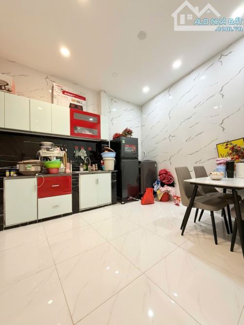 NHÀ 2 TẦNG MỚI – HẺM Ô TÔ ĐƯỜNG SỐ 4, P11, GÒ VẤP – GẦN CV LÀNG HOA – 60M² - CHỈ 5.6 TỶ - 9