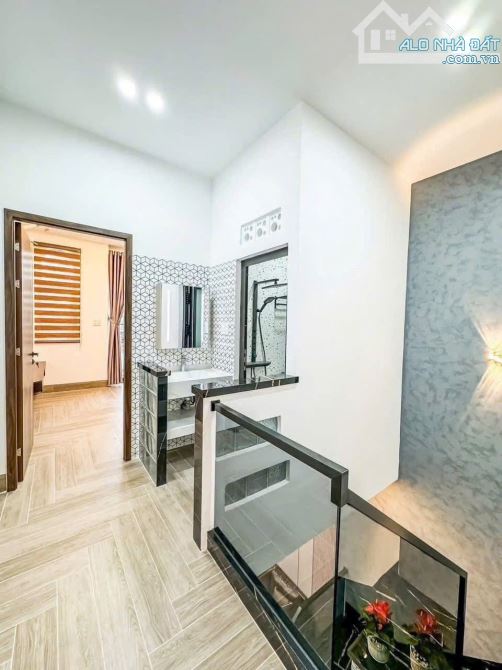 BÁN NHÀ MỚI XÂY MT ĐINH ĐỨC THIỆN, GẦN CỔNG CHÀO HUYỆN CẦN ĐƯỚC, 105M2, GIÁ 2 TỶ 6 - 9