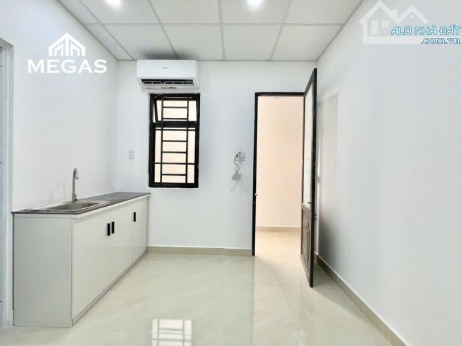 BÁN NHÀ Q4 HẺM XE HƠI CHDV KHU XÓM ĐẠO 3 TẤM DT 101m2 NGANG 6,6 DÀI 16 GIÁ 11T8 TL - 9