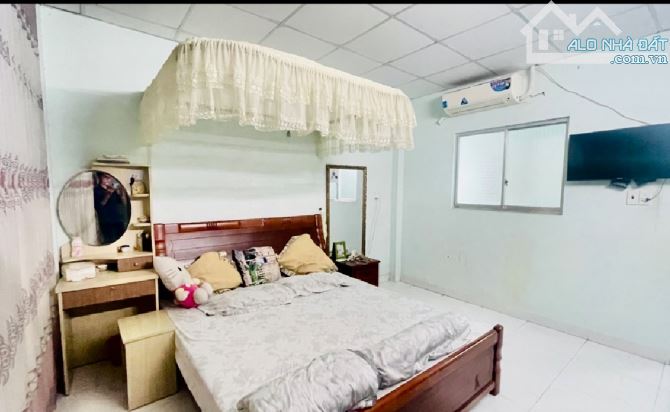 🏡 Nhà 2 tầng BTCT đường NGUYỄN VĂN QUÁ, Phường ĐÔNG HƯNG THUẬN,DT 70m² (4,15x16,8) 3,9tỷ - 9