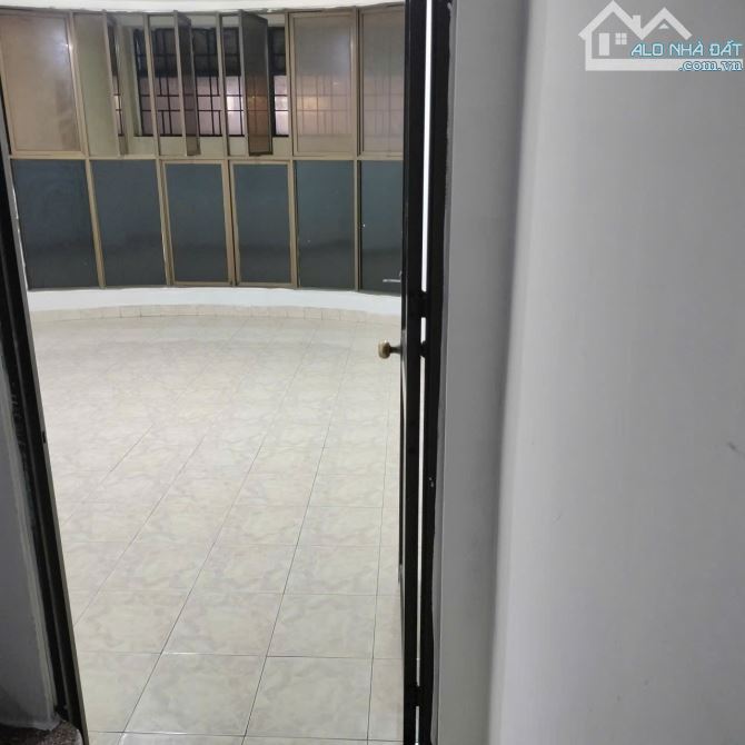Cho thuê phòng trọ đường Phan Đình Phùng đối diện CĐKT đối ngoại - 9